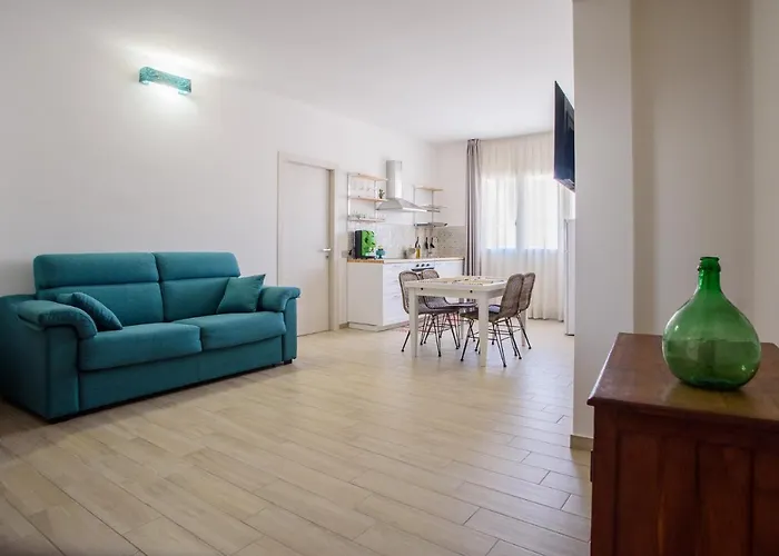 Central Station s - Fanale Rentals